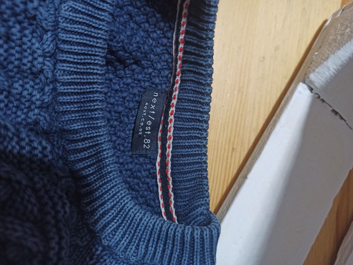 Sweter chłopięcy Next r. 104