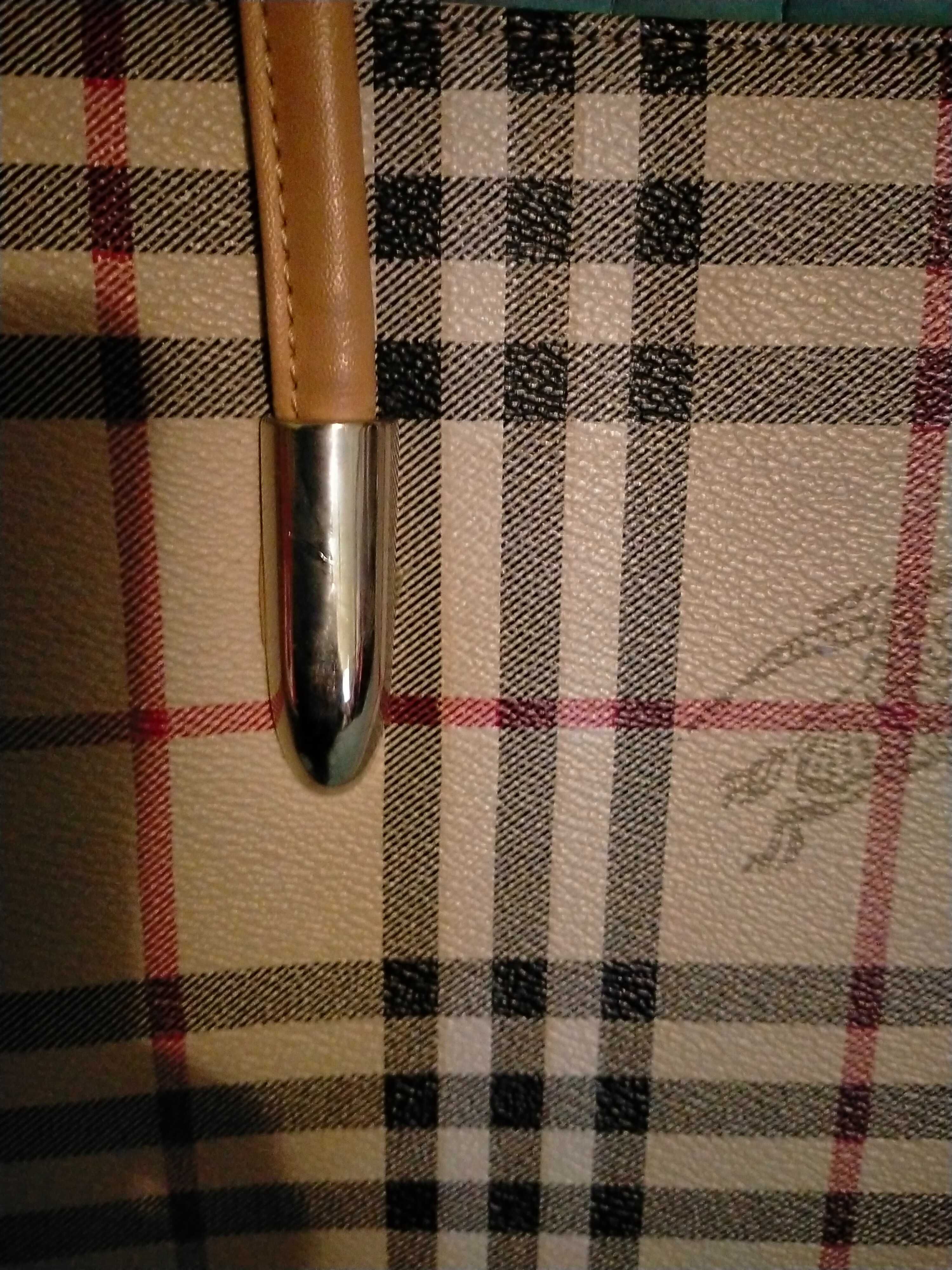 Torebka jak BURBERRY