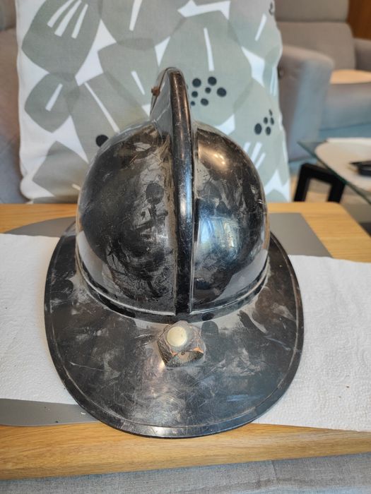 Hełm strażacki brytyjski