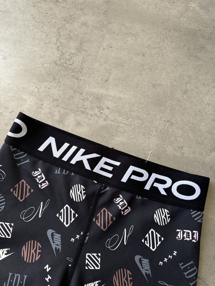 Nike pro спортивні шорти на дівчинку підлітка оригінал р. Л