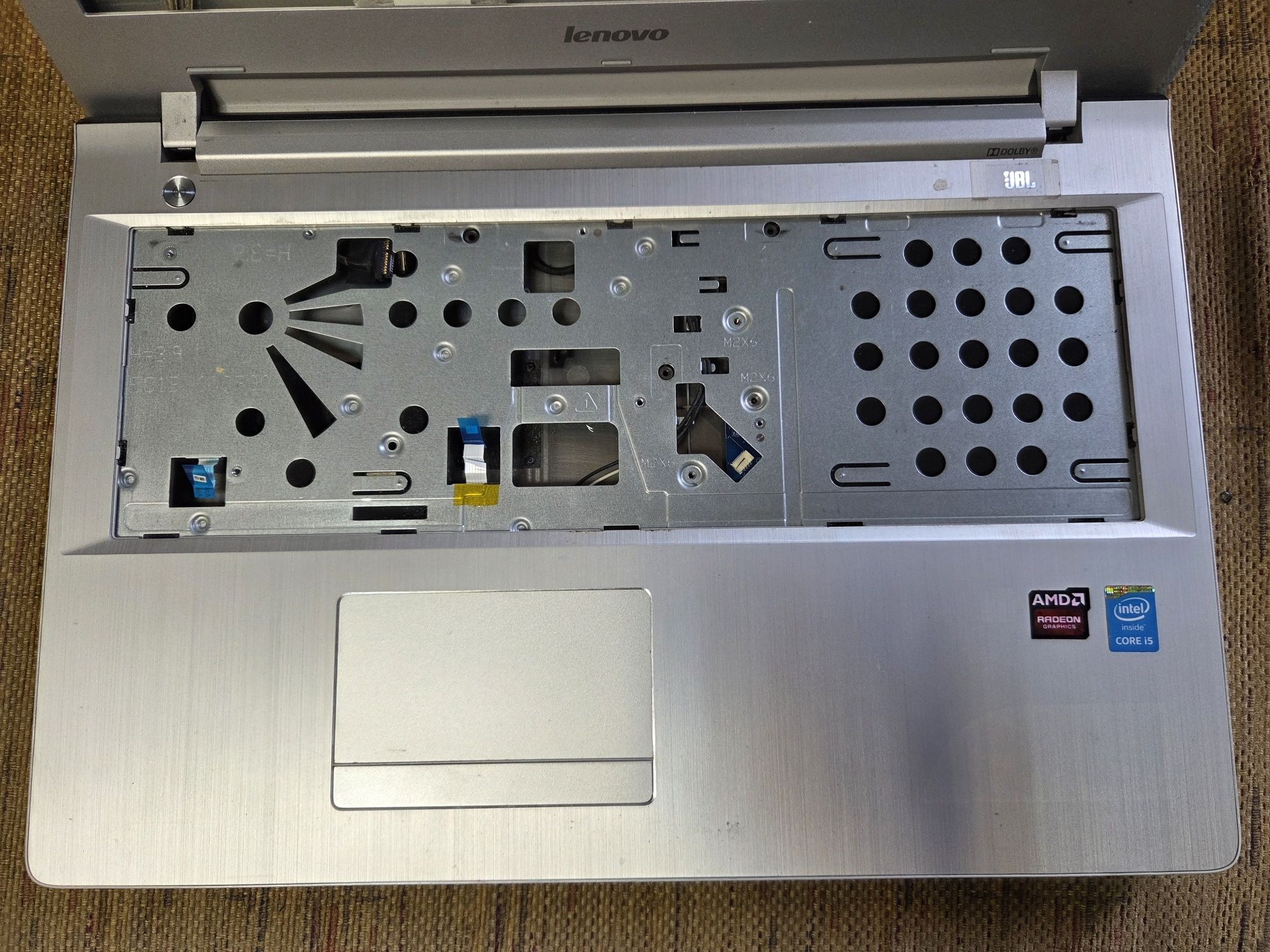 Obudowa Lenovo Z51-70: palmrest, klapa, zawiasy, touchpad, wentylator,