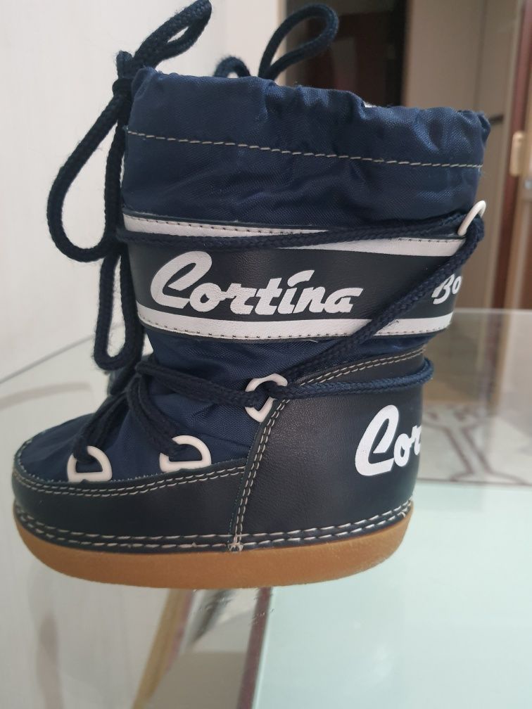 Зимові фірмові снігоходи Gortina boot