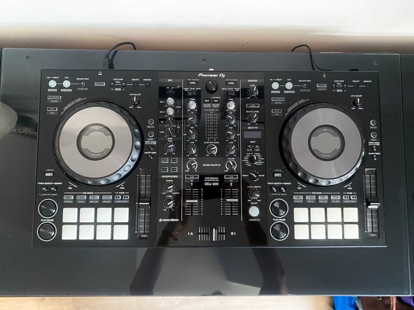 Pioneer DDJ 800 - Stan Celujący jak nowy