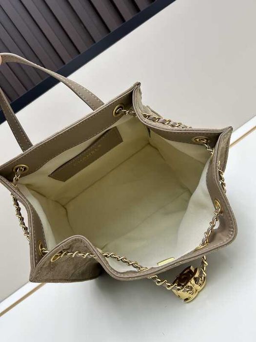 CHANEL Nowy Plecak najnowsza kolekcja dostepna od ręki