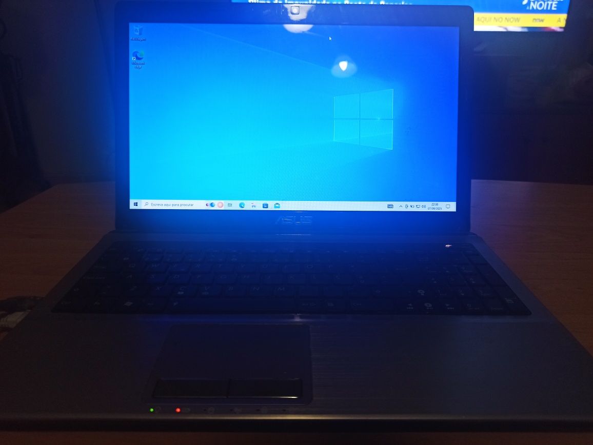 Computador Portátil - ASUS K53S - usado