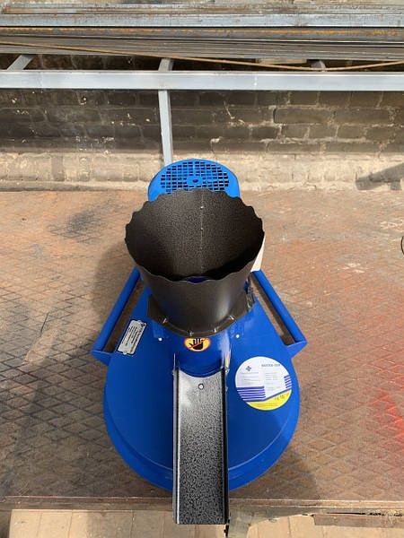 Гранулятор корму