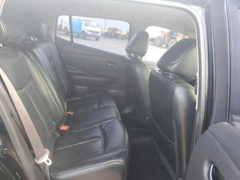 Продам Nissan Leaf 2016