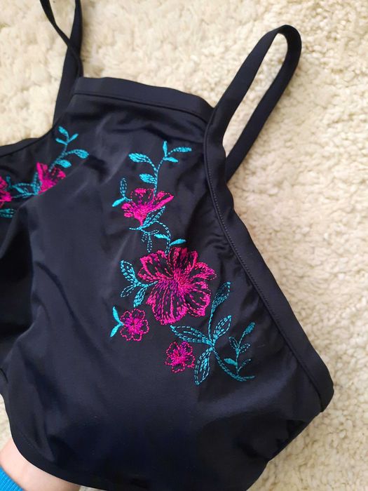 Верх от купальника C&A