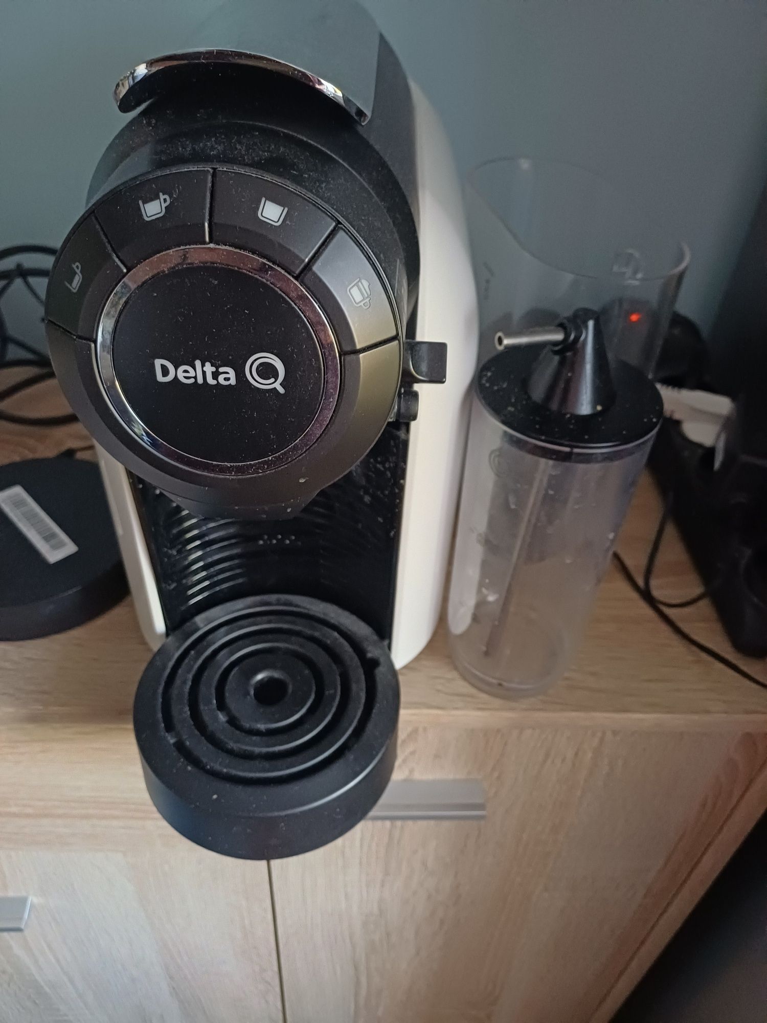 Ekspres Delta Q Milk