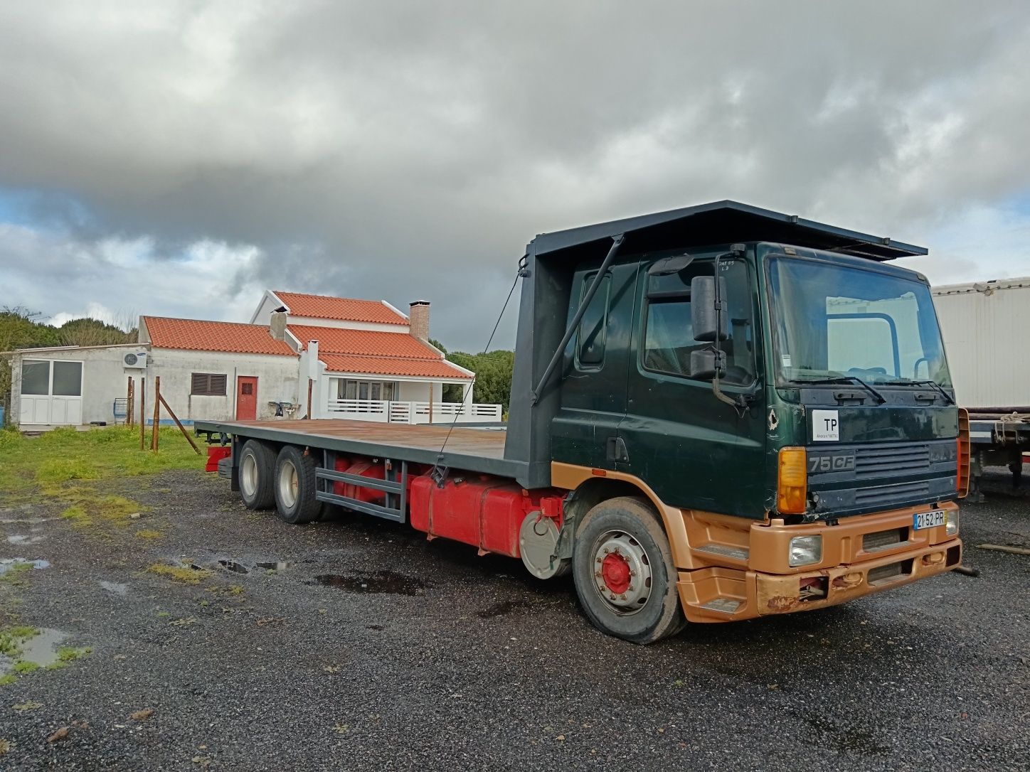Daf cf 75 basculante