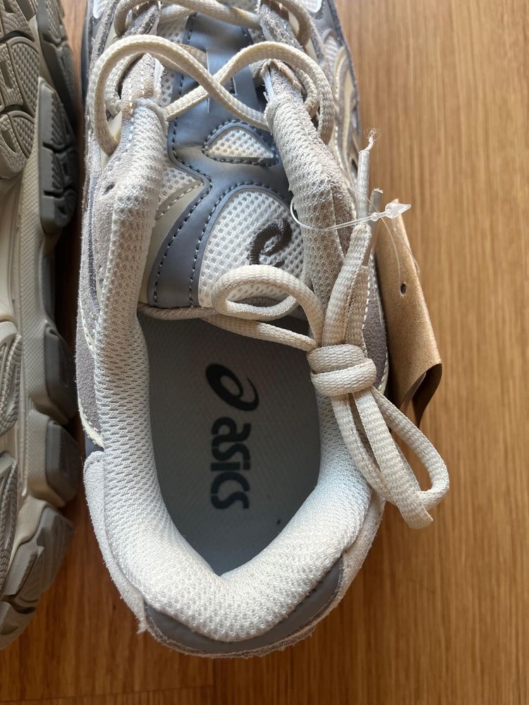 Asics Gel NYC cinzentas