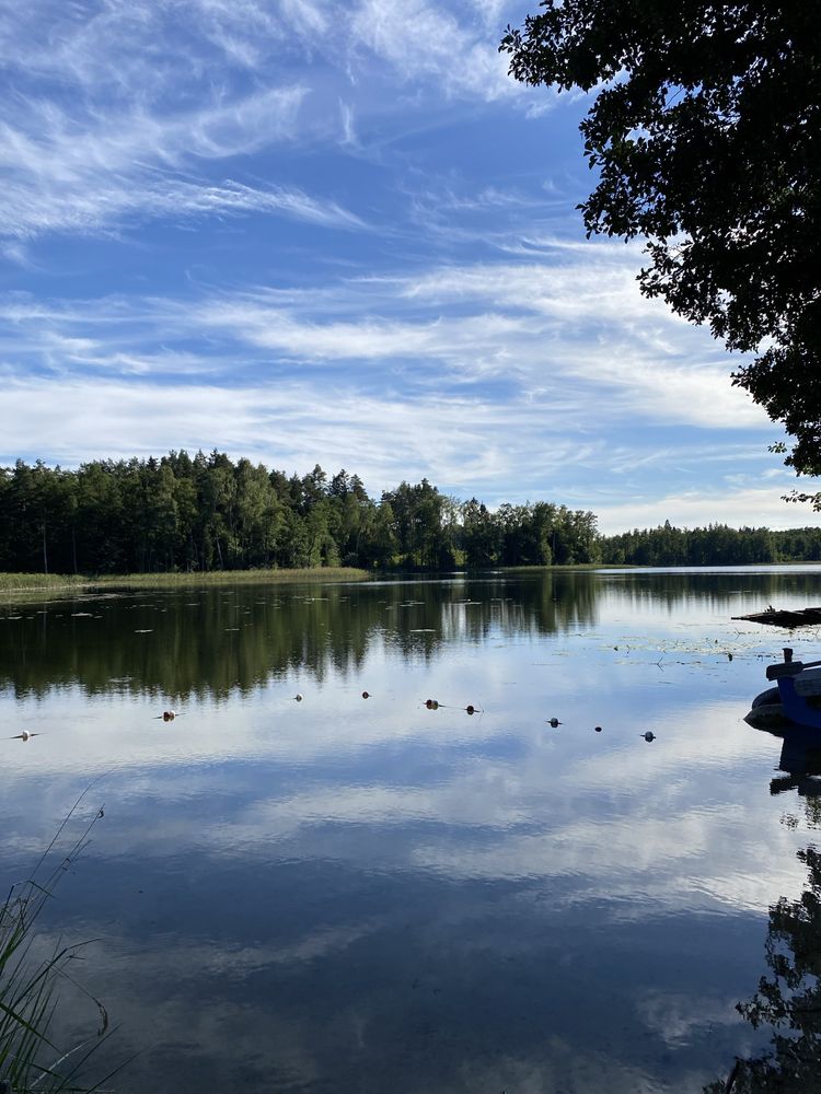 domek nad jeziorem wolny termin z własną plażą  okrągłe pow, giżycko