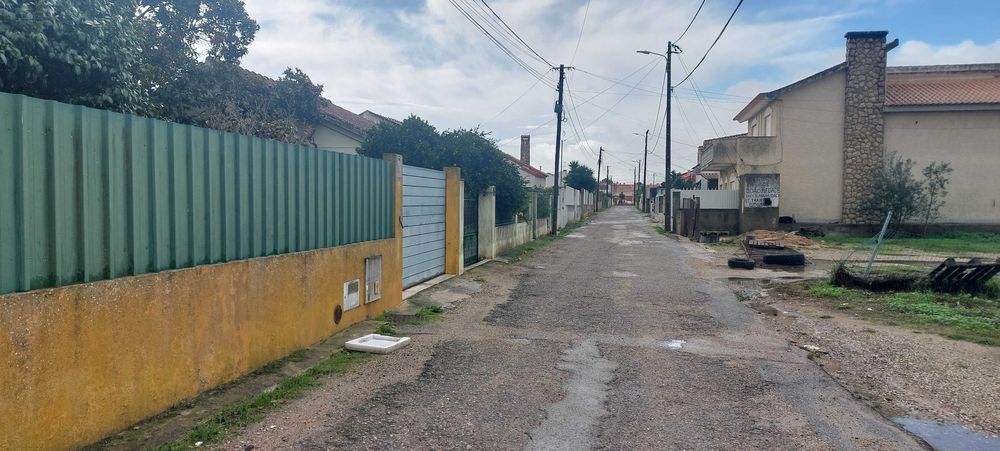 Terreno urbano 1.842 m2 - Qta do Anjo -Palmela