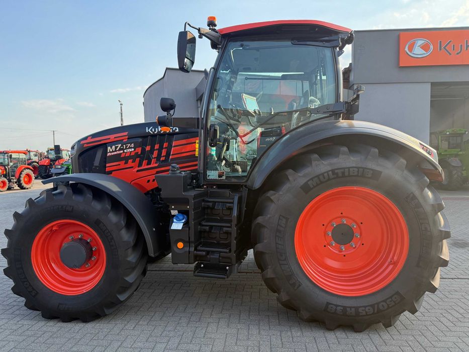 Kubota M7174 KVT Premium  Wersja Limitowana 50 sztuk
