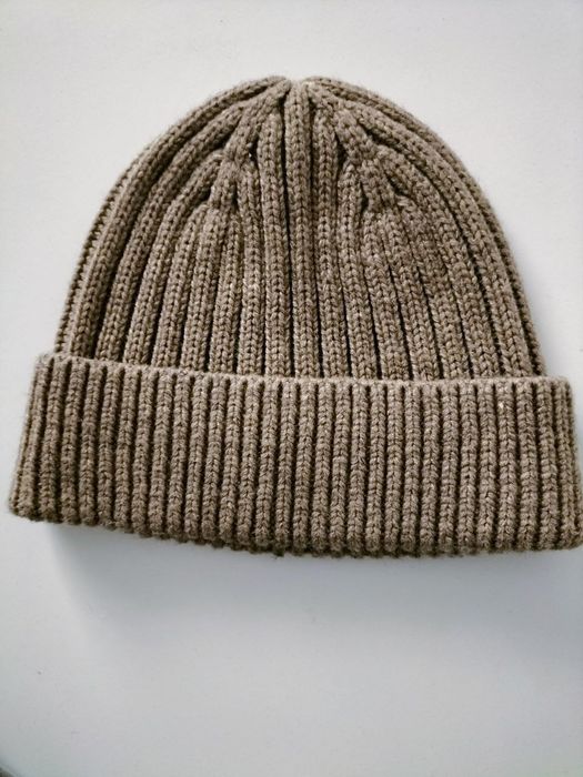 Шапка женская Uniqlo