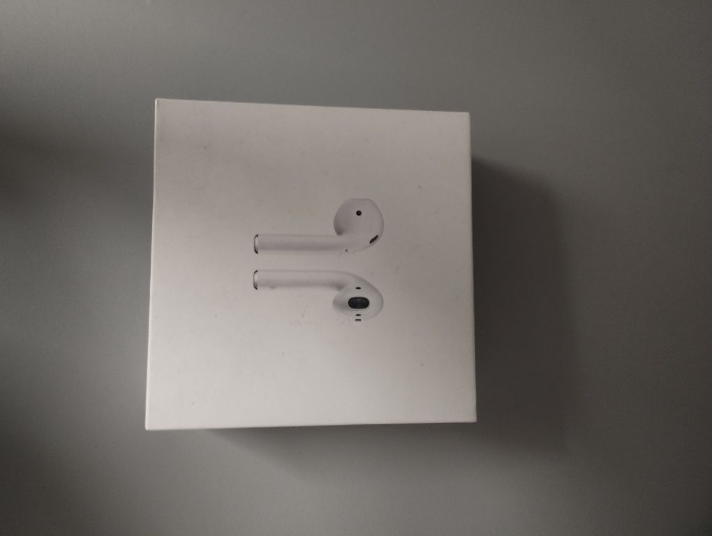 Apple air pods gen 1 uszkodzone