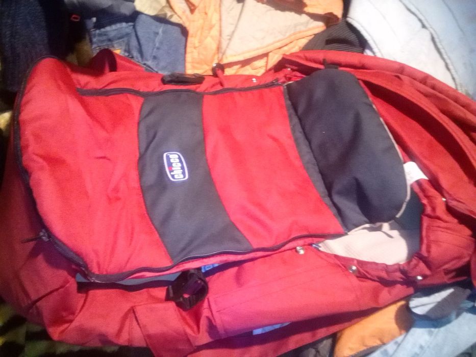 2 berços  portáteis da CHICCO em estado  novo 20€