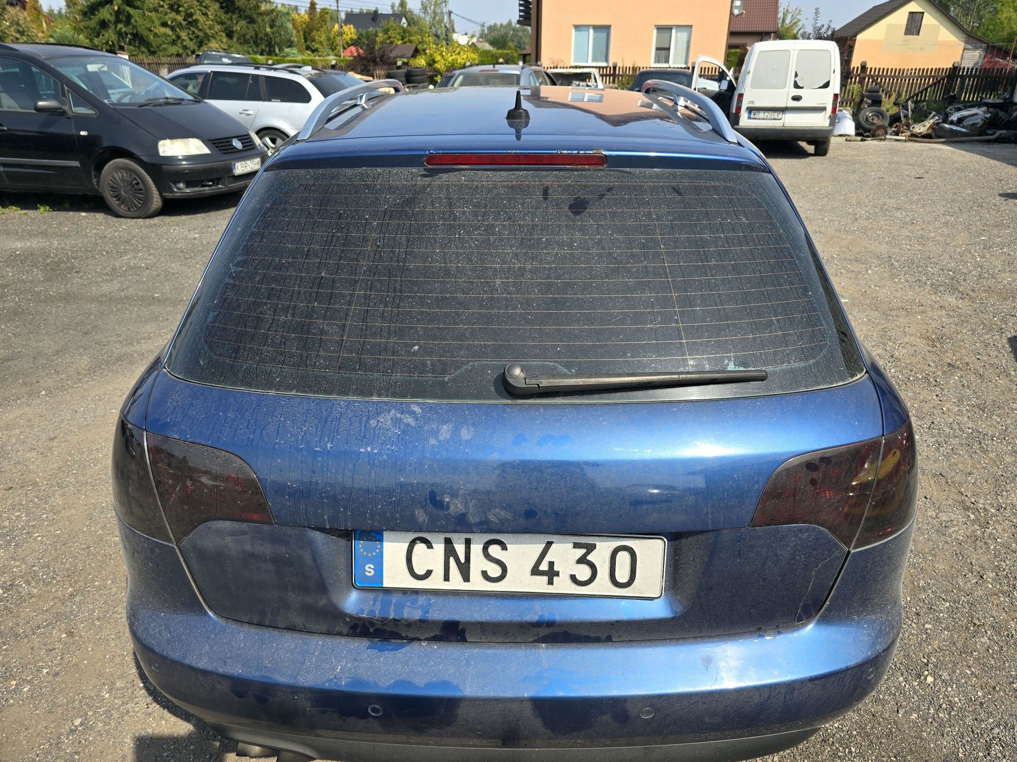 Audi a4b7 klapa tyl