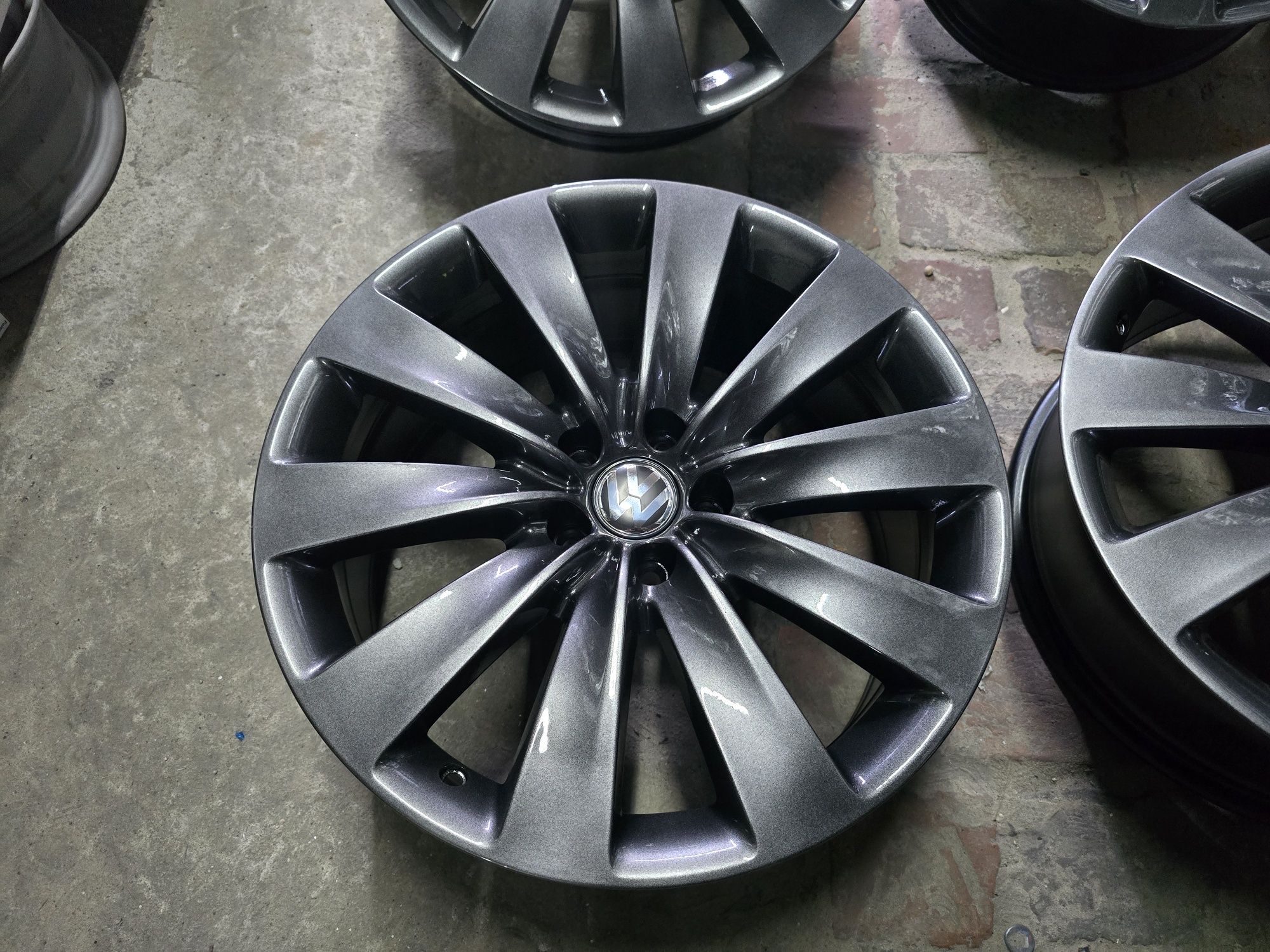 Felgi  19 5x112  Vw Passat b5.6.7.8  Tiguan  Arteon  skoda  seat