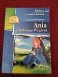 Książka" Ania z Zielonego Wzgórza"