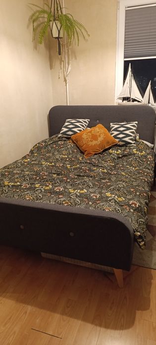 Łóżko z Jysk 2 osobowe 140×200cm