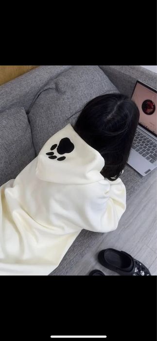 Толстовка с принтом