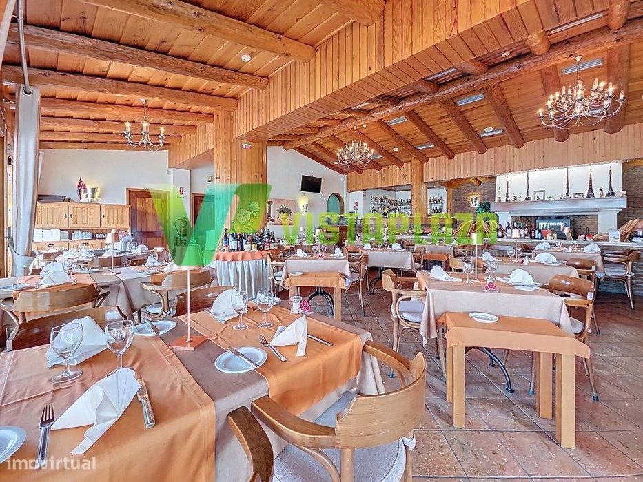 Restaurante com Esplanada e Piscina na Srª da Rocha - Alpochinhos, ...