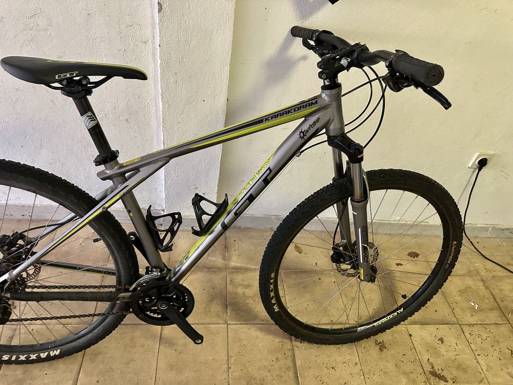 Bicicleta BTT GT roda 29’’