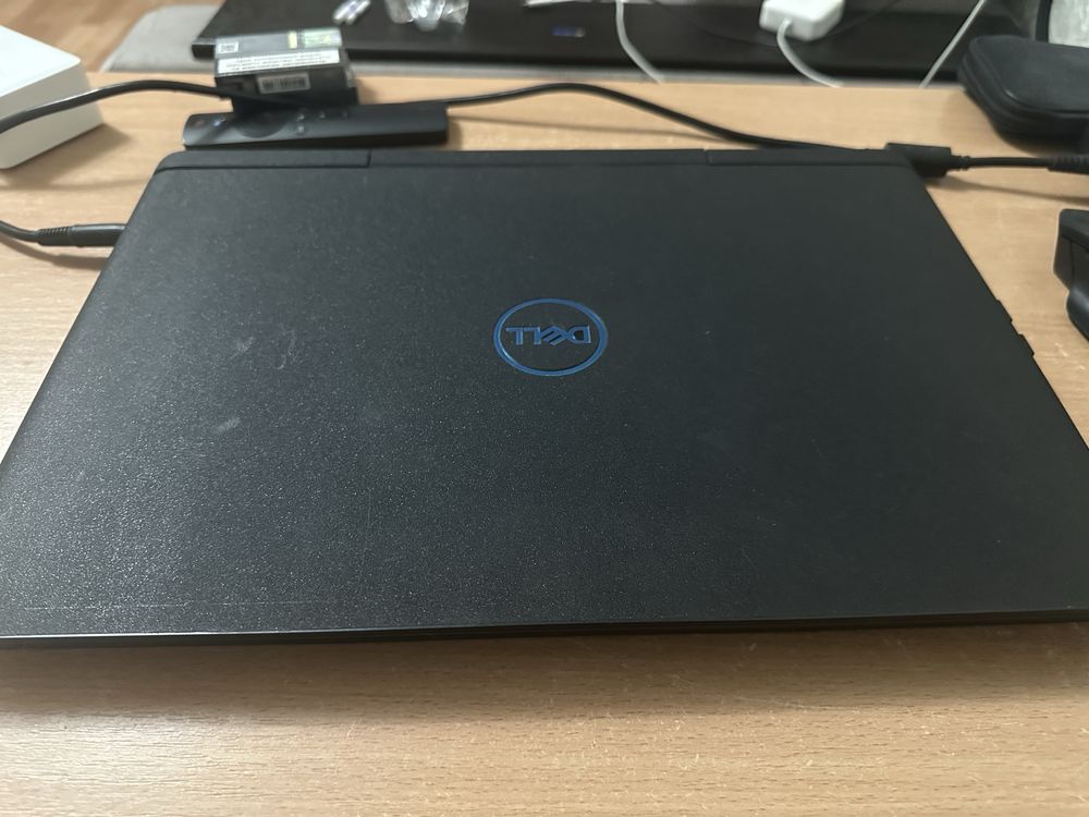 Ігровий ноутбук DELL G7 7588