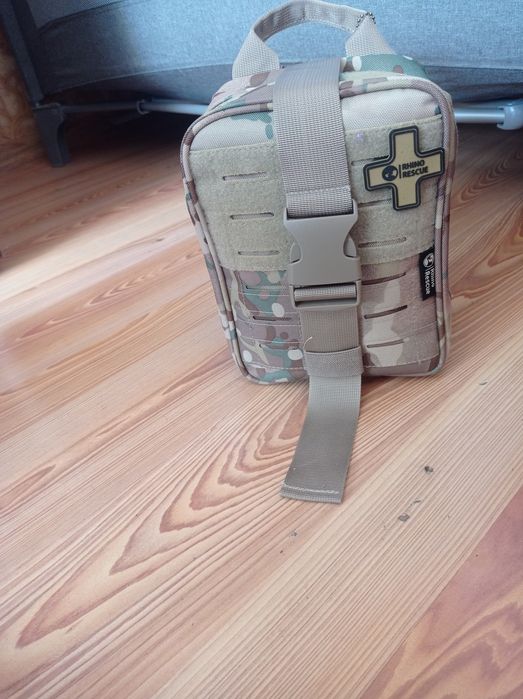 Продам аптечку индивидуальную