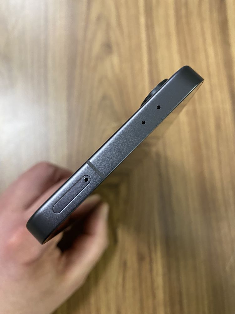 Samsung S24 FE 8/128 gb