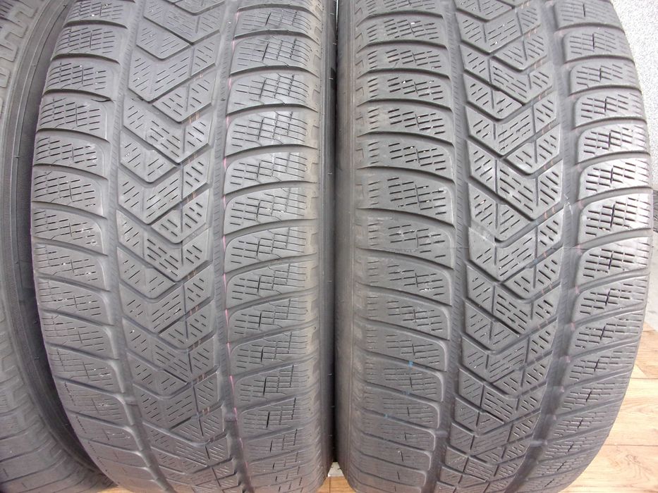 Pirelli Scorpion Winter 235/60/18 103H XL