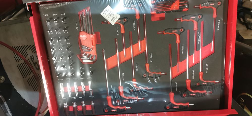 Szafka narzędziowa wózek nowa z wyposażeniem