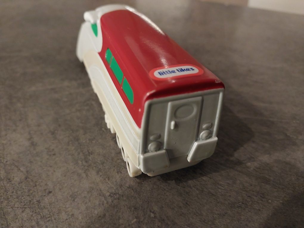 Lokomotywa metalowa Little Tikes Land Diecast Vehicle METRO train