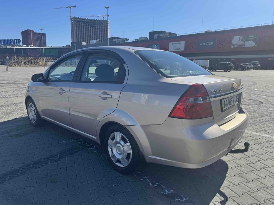 Шевроле авео 2008 год. Газ