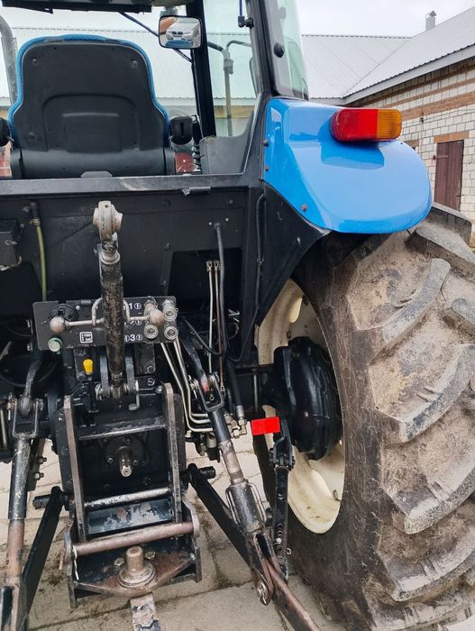 New holland TD85D 2003r  z Turem,  
Sprowadzony z Francji

9700 m