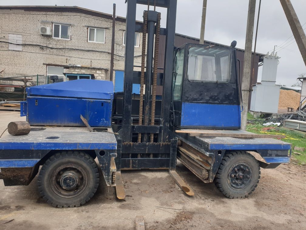 Погрузчик Linde S30 1995 р. дизель 
2150