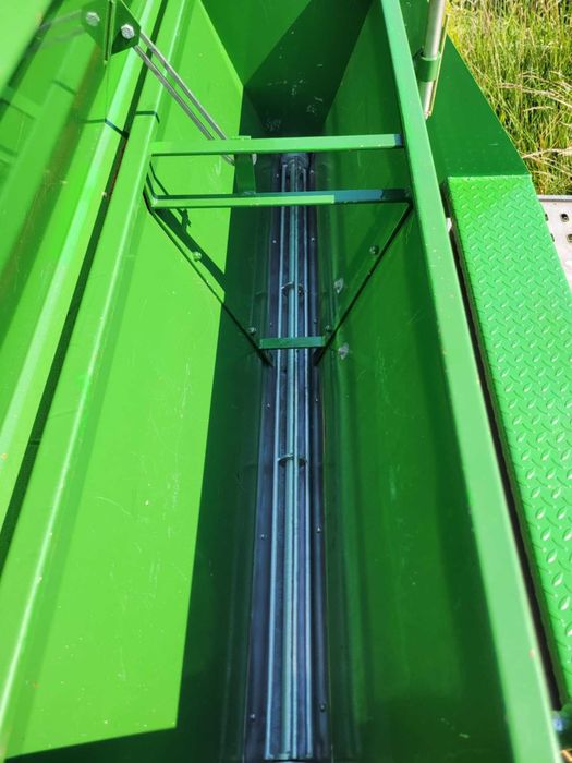Dosiewacz Toro Siewnik dołkowy Blec BMS1400 SISIS Multi Seeder Redexim