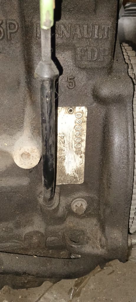 Двигун Renault Laguna 1.8 моновприск
