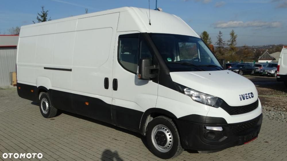 Iveco Daily ściana grodziowa przegroda gródź działowa 13-2024