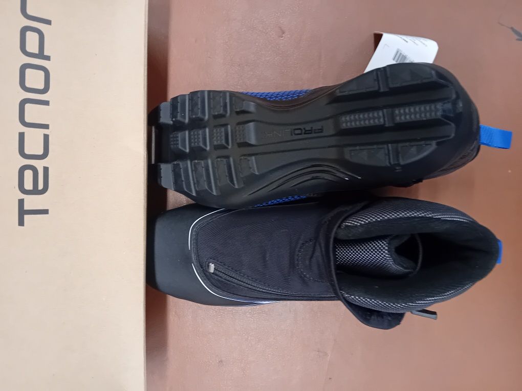 Buty biegowe Tecnopro Ultra PRO JR. NNN, prolink