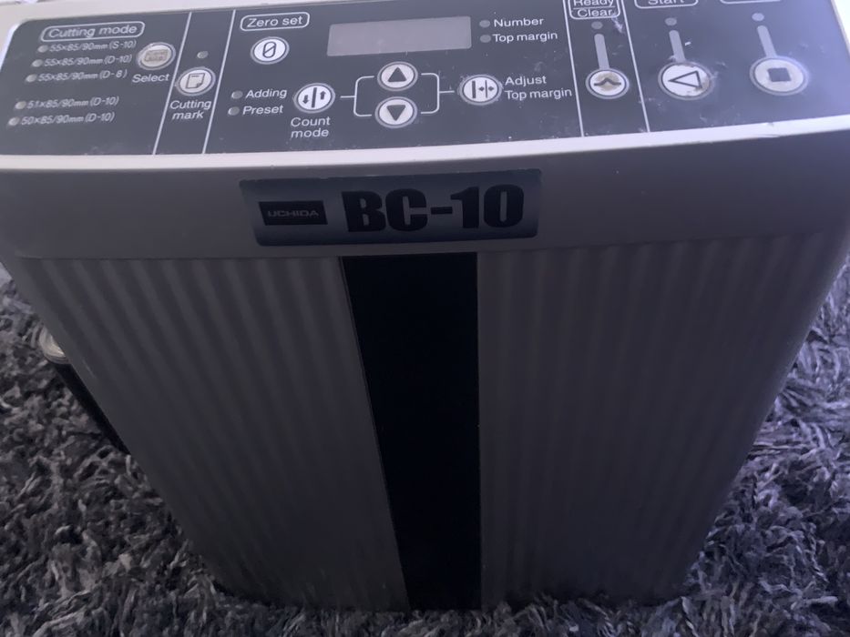 Máquina de Cortar Cartões de Visita para Peças