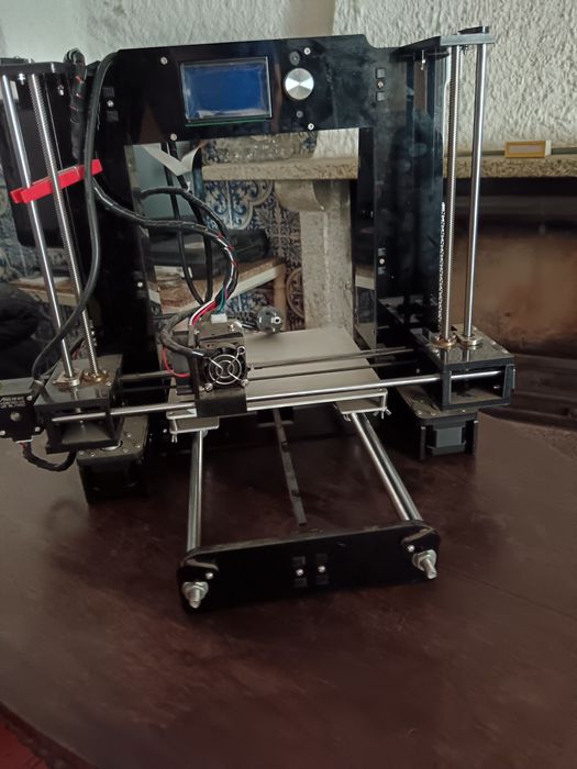 Impressora 3D com acessorios