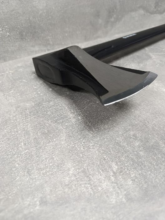 Колун кований 2200 г, ручка з фібергласу INTERTOOL HT-0275