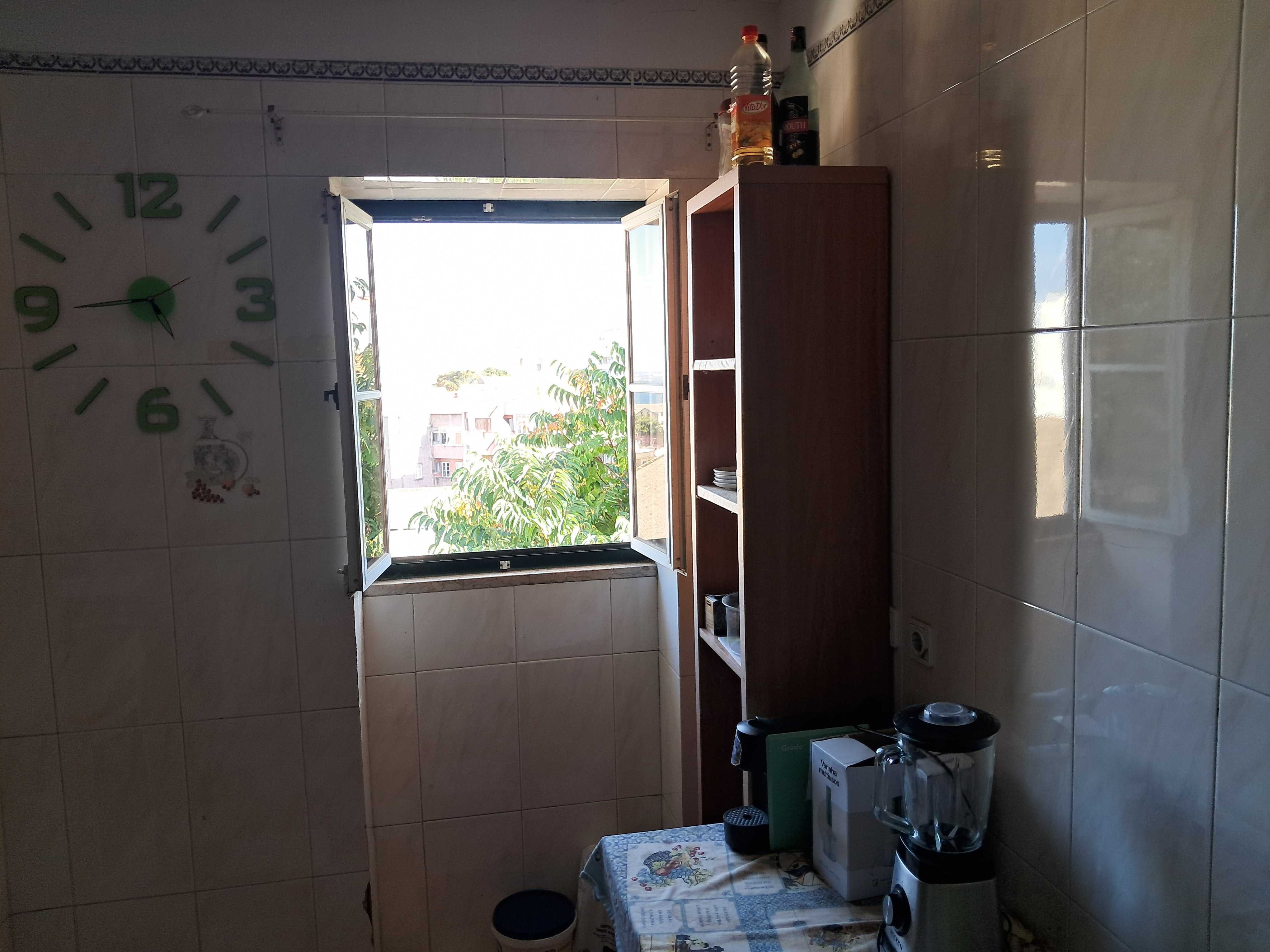 T-2 Baixa chiado. Centro Lisboa. MobiladoEQUIPADO.
