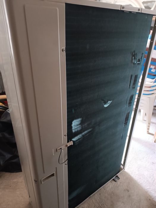 Ar condicionado daikin Sky Air vendo ou troco por dois splits