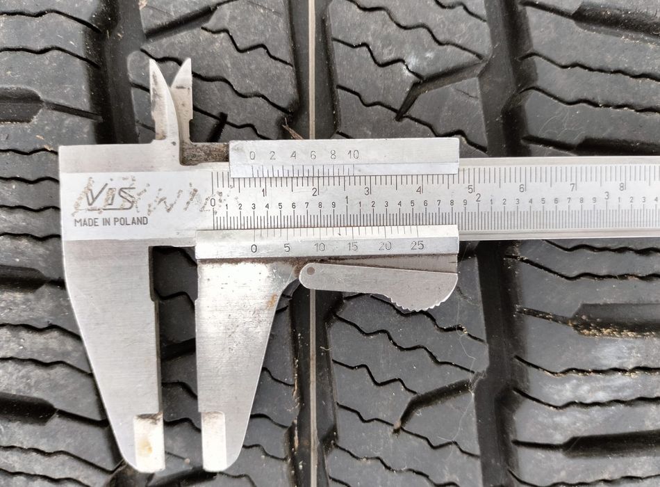 Felgi z oponami zimowymi Renault Trafic  Opel Vivaro 7x17 ET40 5x114.3