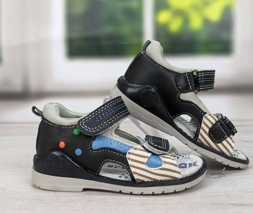 Босоніжки сандалі 25р