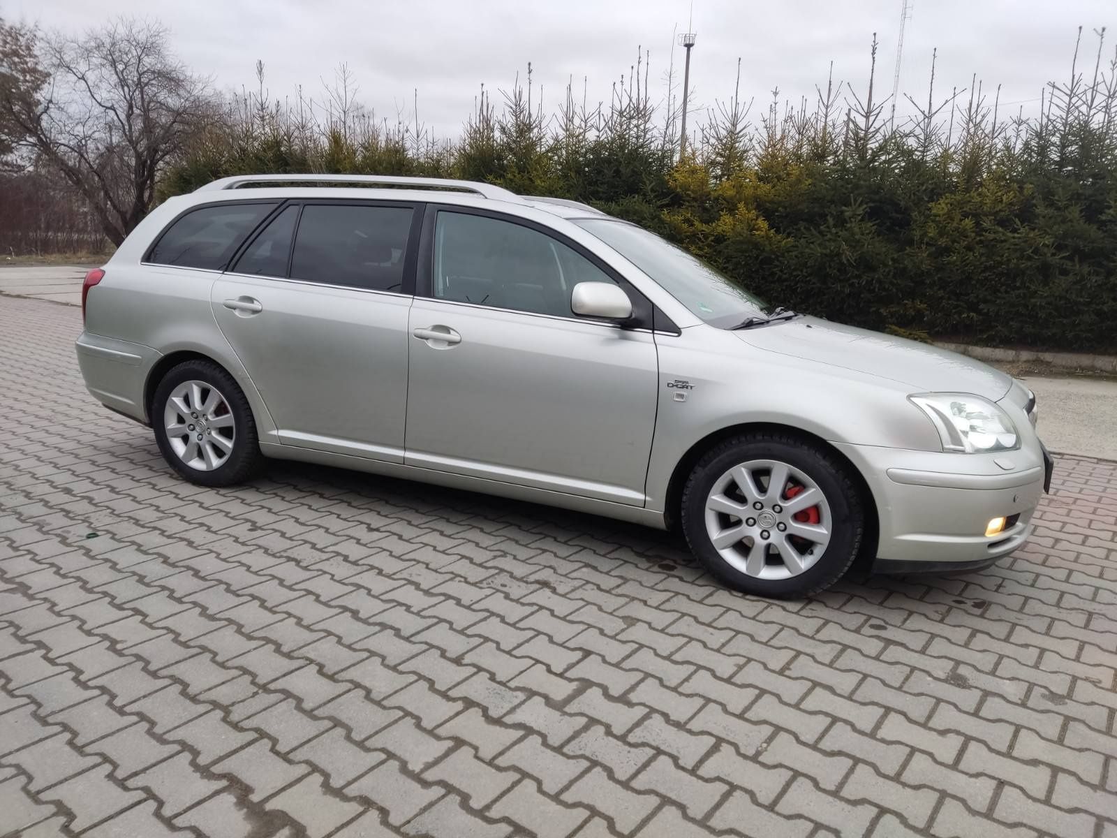 Toyota Avensis 2.2d