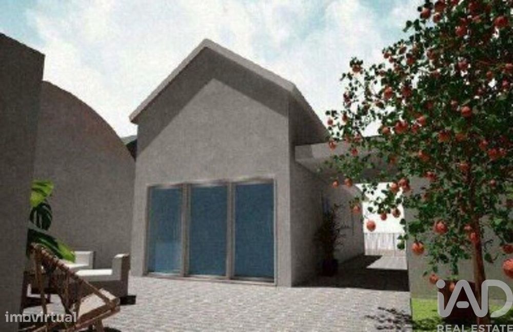 Casa / Villa T2 em Oliveirinha de 143,99 m2